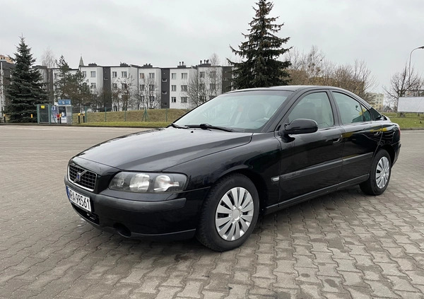 Volvo S60 cena 7900 przebieg: 367000, rok produkcji 2001 z Radom małe 79